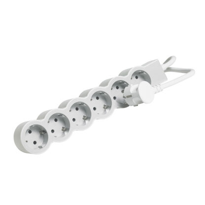 Разклонител Legrand 694557 / 6 гнезда / 1.5 m / 16A / 3680W / Бял / 90° гнездо