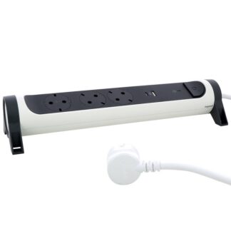 Разклонител LEGRAND шуко / 3 гнезда / USB-A + USB-C / 1.5 m / 16A / 3680W / Бял / Защита за деца